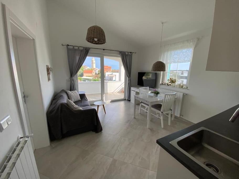 Apartment Laurus Премантура Екстер'єр фото